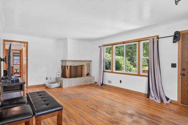 6801 Orchard Avenue N, Brooklyn Center, MN 55429