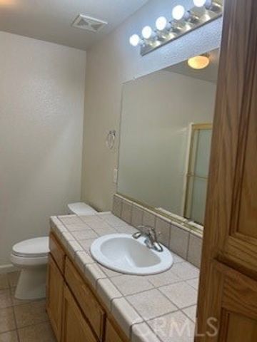 220 220 S Double Tree, Madera, CA 93637