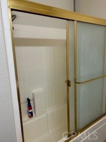 220 220 S Double Tree, Madera, CA 93637