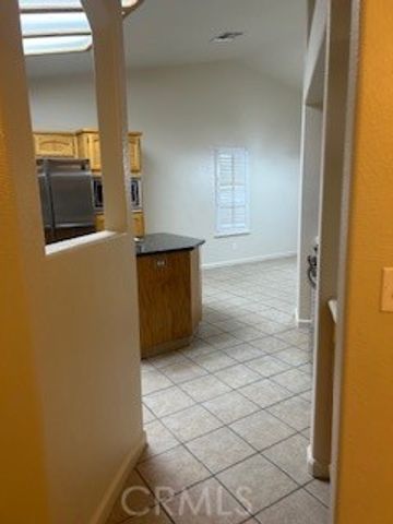 220 220 S Double Tree, Madera, CA 93637