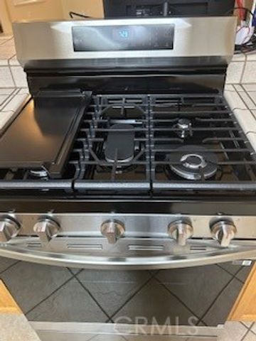 220 220 S Double Tree, Madera, CA 93637