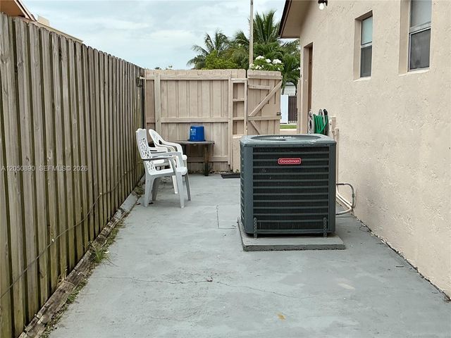 25935 SW 123rd Avenue, Homestead, FL 33032