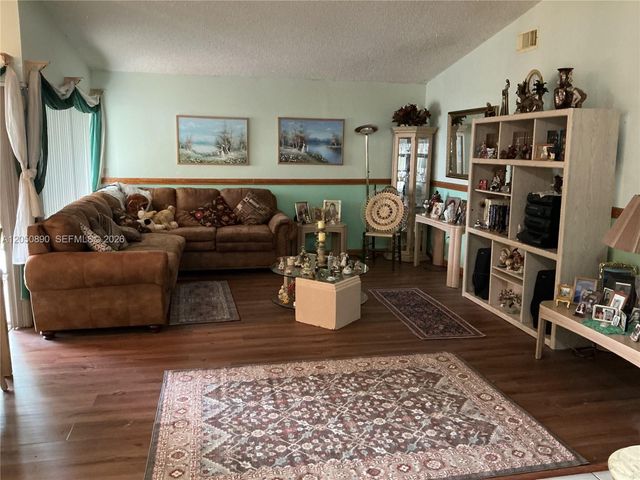 25935 SW 123rd Avenue, Homestead, FL 33032