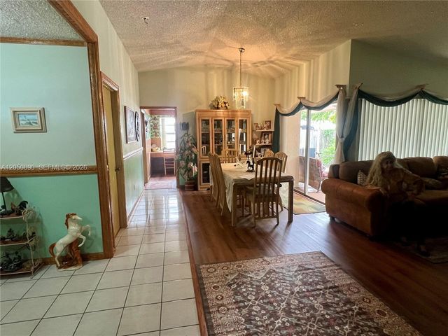25935 SW 123rd Avenue, Homestead, FL 33032