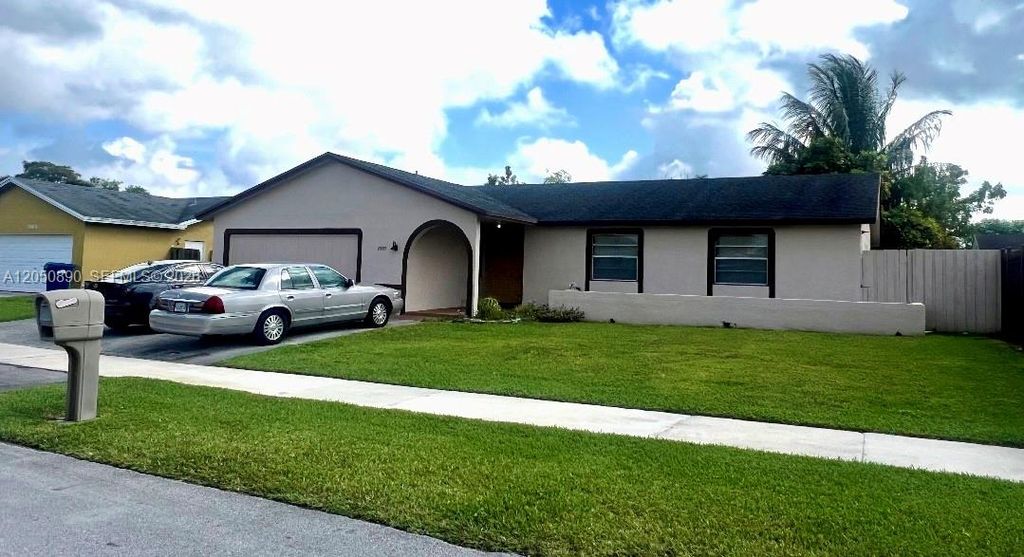 25935 SW 123rd Avenue, Homestead, FL 33032