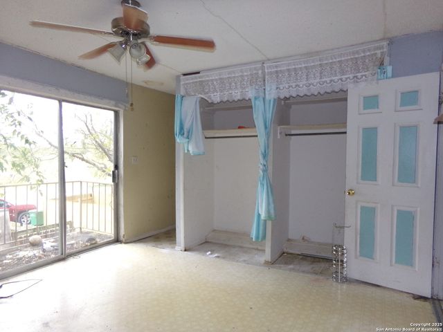 1212 Churing, San Antonio, TX 78245