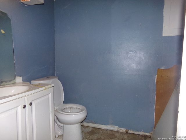 1212 Churing, San Antonio, TX 78245