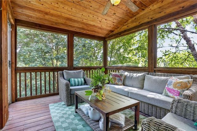 4425 Silverheel Street, Shawnee, KS 66226