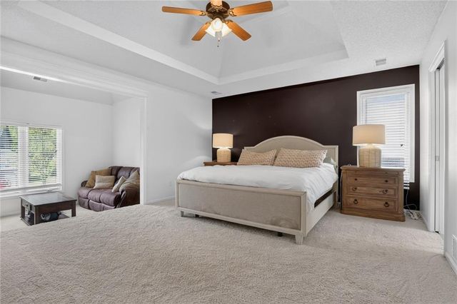 4425 Silverheel Street, Shawnee, KS 66226