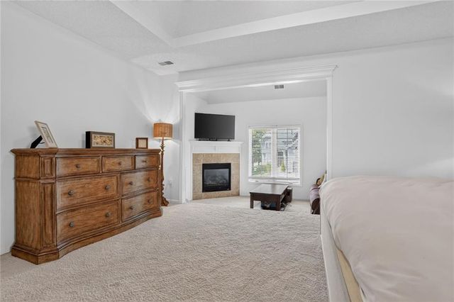 4425 Silverheel Street, Shawnee, KS 66226