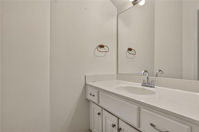 4425 Silverheel Street, Shawnee, KS 66226