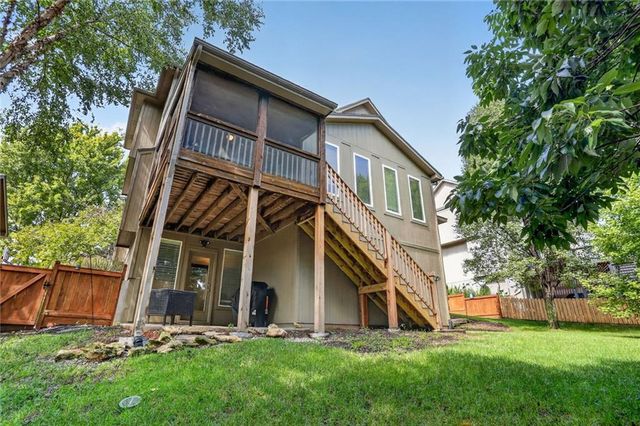4425 Silverheel Street, Shawnee, KS 66226