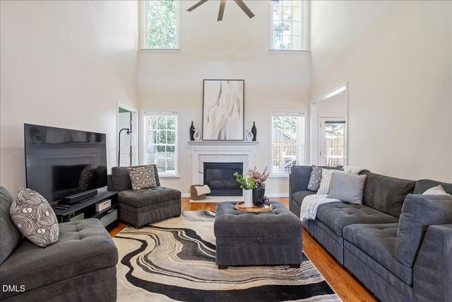 100 Mcnaughton Court, Garner, NC 27529
