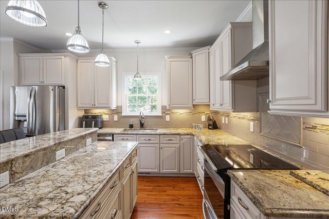 100 Mcnaughton Court, Garner, NC 27529