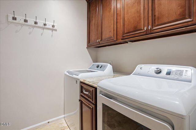 100 Mcnaughton Court, Garner, NC 27529
