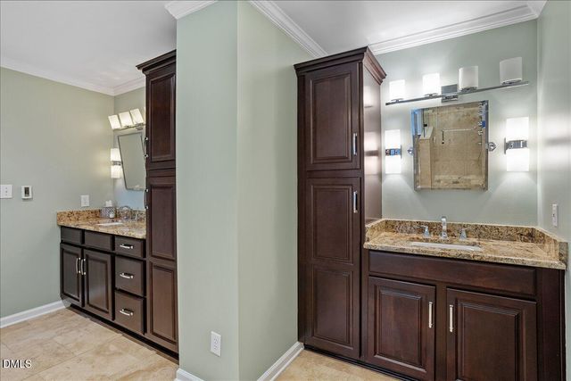 100 Mcnaughton Court, Garner, NC 27529