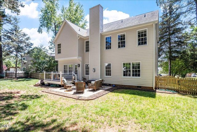 100 Mcnaughton Court, Garner, NC 27529