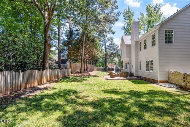 100 Mcnaughton Court, Garner, NC 27529