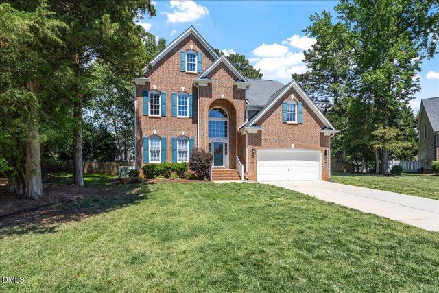 100 Mcnaughton Court, Garner, NC 27529