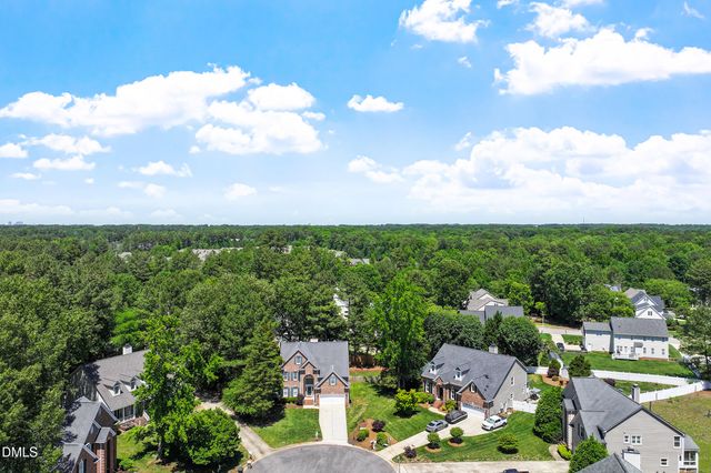 100 Mcnaughton Court, Garner, NC 27529