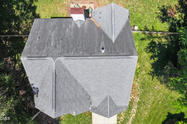 100 Mcnaughton Court, Garner, NC 27529