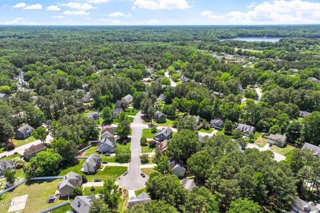 100 Mcnaughton Court, Garner, NC 27529