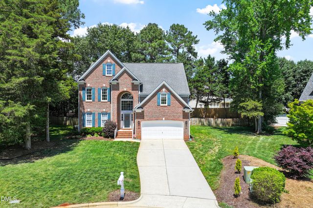 100 Mcnaughton Court, Garner, NC 27529