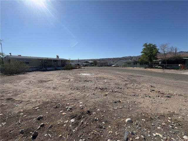 1790 Rio Grande Way, Bullhead City, AZ 86442