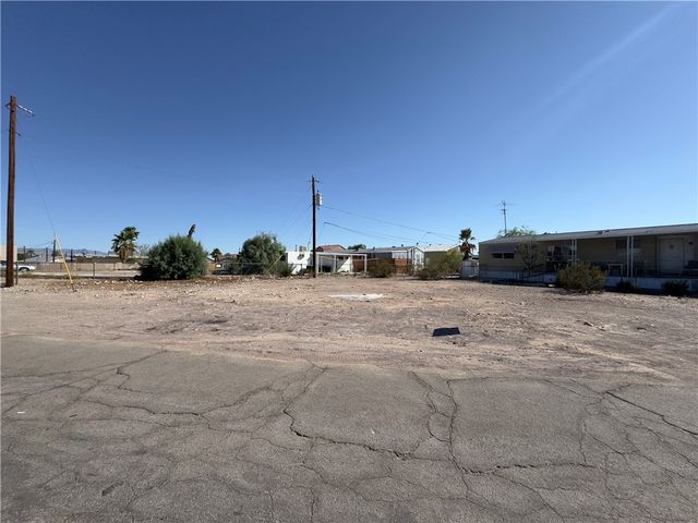 1790 Rio Grande Way, Bullhead City, AZ 86442