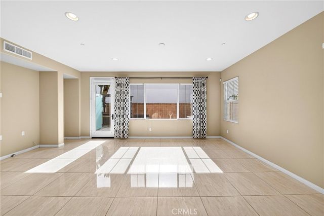 783 Gatun Street 245, San Pedro, CA 90731