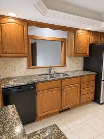 8782 Cottonwood Place, Springboro, OH 45066