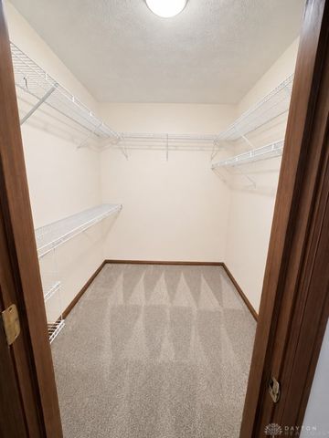 8782 Cottonwood Place, Springboro, OH 45066