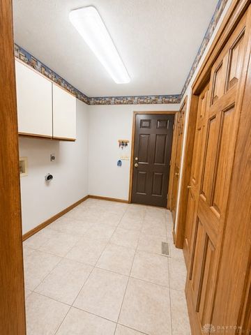 8782 Cottonwood Place, Springboro, OH 45066