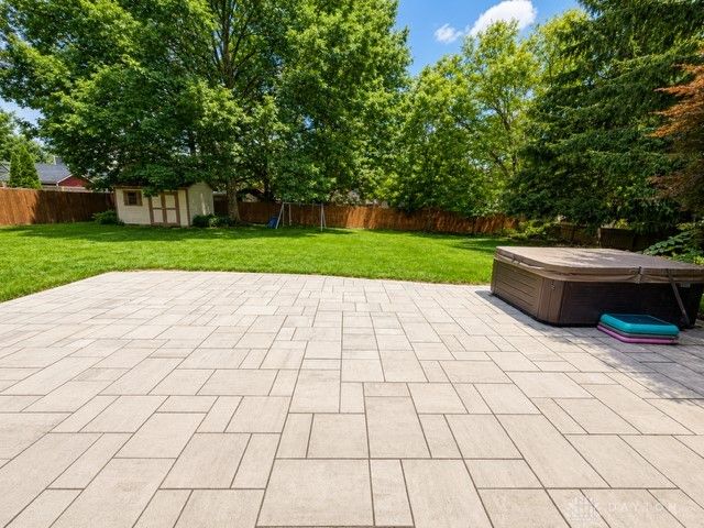 8782 Cottonwood Place, Springboro, OH 45066