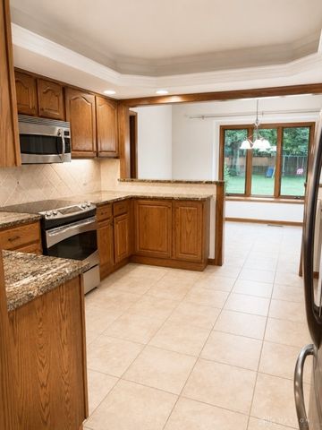 8782 Cottonwood Place, Springboro, OH 45066