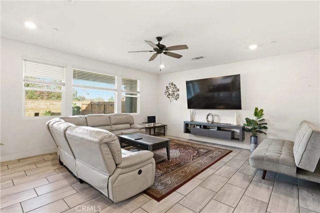 2367 Explorador, Merced, CA 95340