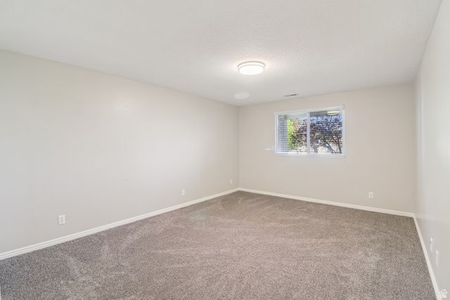 4164 S 2400 W, Roy, UT 84067