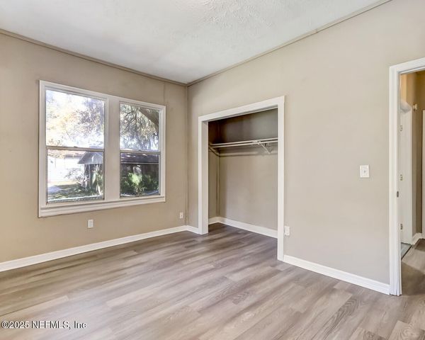 8951 6TH Avenue, Jacksonville, FL 32208