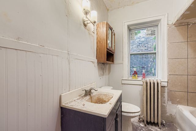 7705 S Paulina Street, Chicago, IL 60620