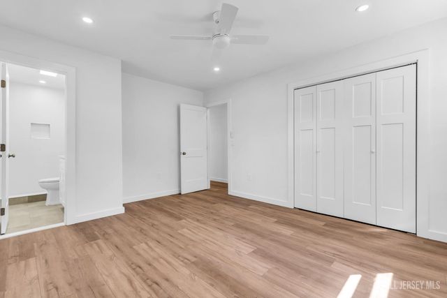 19 Inwood Avenue, Monroe, NJ 08831