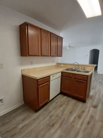13657 Biggs Street 13655, Dallas, TX 75253