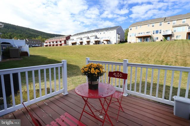 190 KESTREL LN, Boalsburg, PA 16827