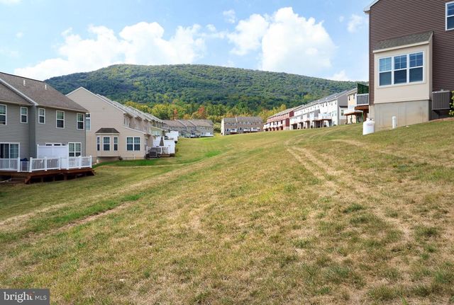 190 KESTREL LN, Boalsburg, PA 16827