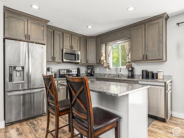 7379 W WESTPARK AVE, Magna, UT 84044