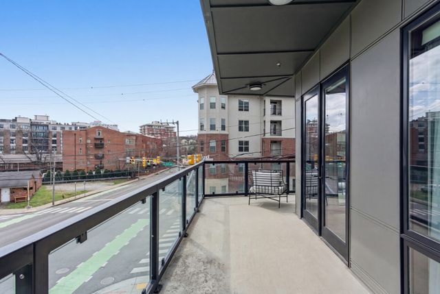 303 31st Ave N Apt 209, Nashville, TN 37203