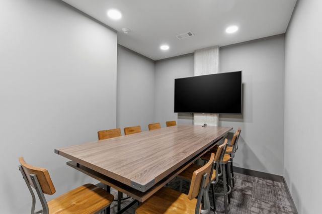 303 31st Ave N Apt 209, Nashville, TN 37203