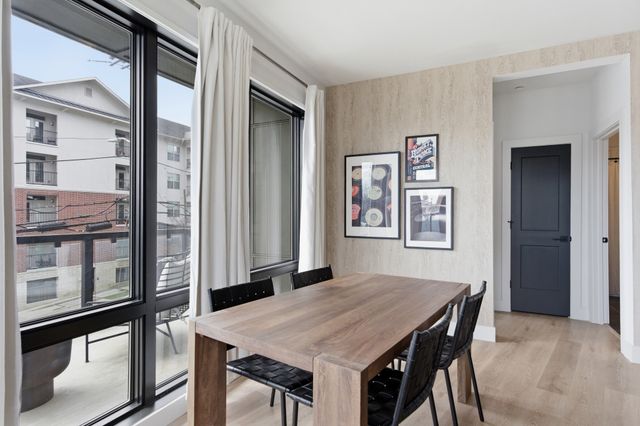 303 31st Ave N Apt 209, Nashville, TN 37203