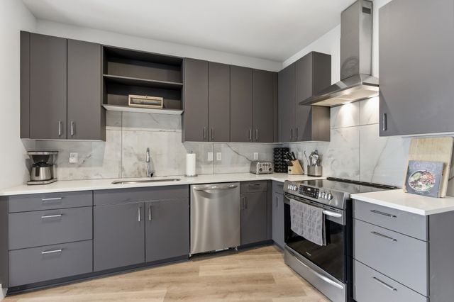 303 31st Ave N Apt 209, Nashville, TN 37203