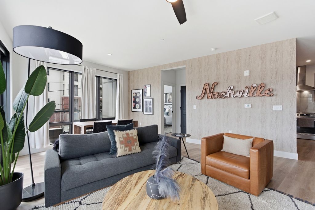 303 31st Ave N Apt 209, Nashville, TN 37203