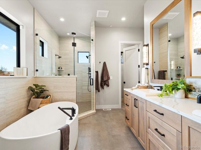 3650 Tall Grass Ct, Timnath, CO 80547